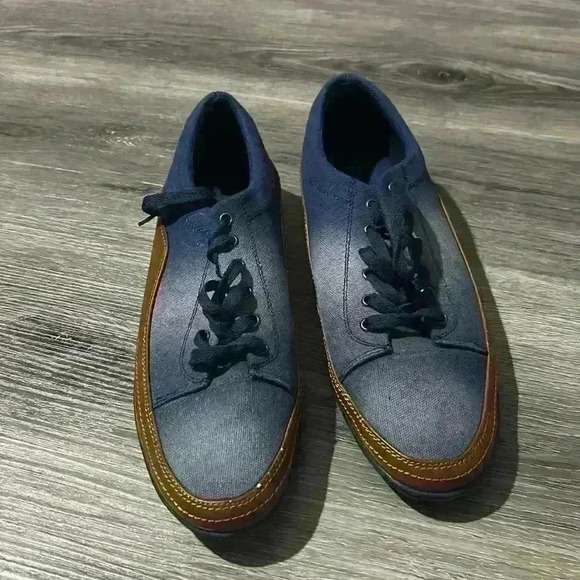 Franco Vanucci sneakers - Picture 1 of 3
